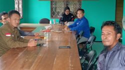 PPKH – LH KALTARA Kritisi Kinerja Pemdes Kujau Dalam Penyusunan RKP Desa