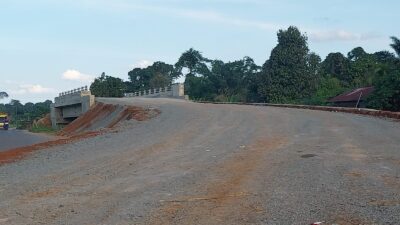 Jembatan Termahal di Kaltara Hanya Mampu Tahan Muatan 8 Ton, Apa Penyebabnya ? 9 IMG 20250722 WA0003